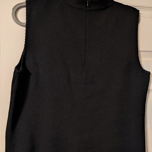 St. John Black Sleeveless Knit Top Classic - Picture 3 of 5
